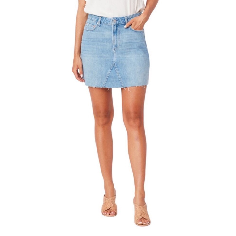 Paige Jessie Jean Skirt in Cynthia Distressed.
